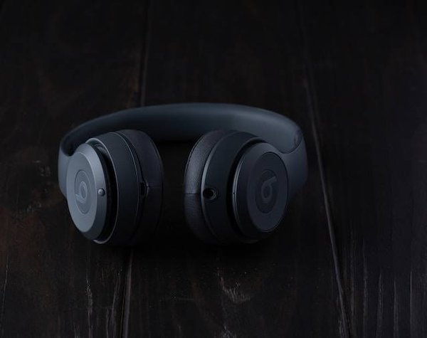 Technophile: les 10 meilleures idées cadeaux pour le surprendre