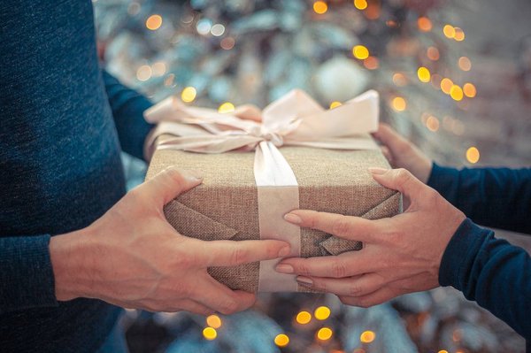 Quel cadeau original pourrais-je offrir ma petite amie ?